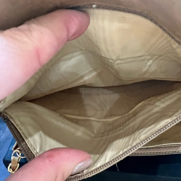 Sold-Chanel 24k gold HW caviar timeless CC clutch - Picture 14 of 17